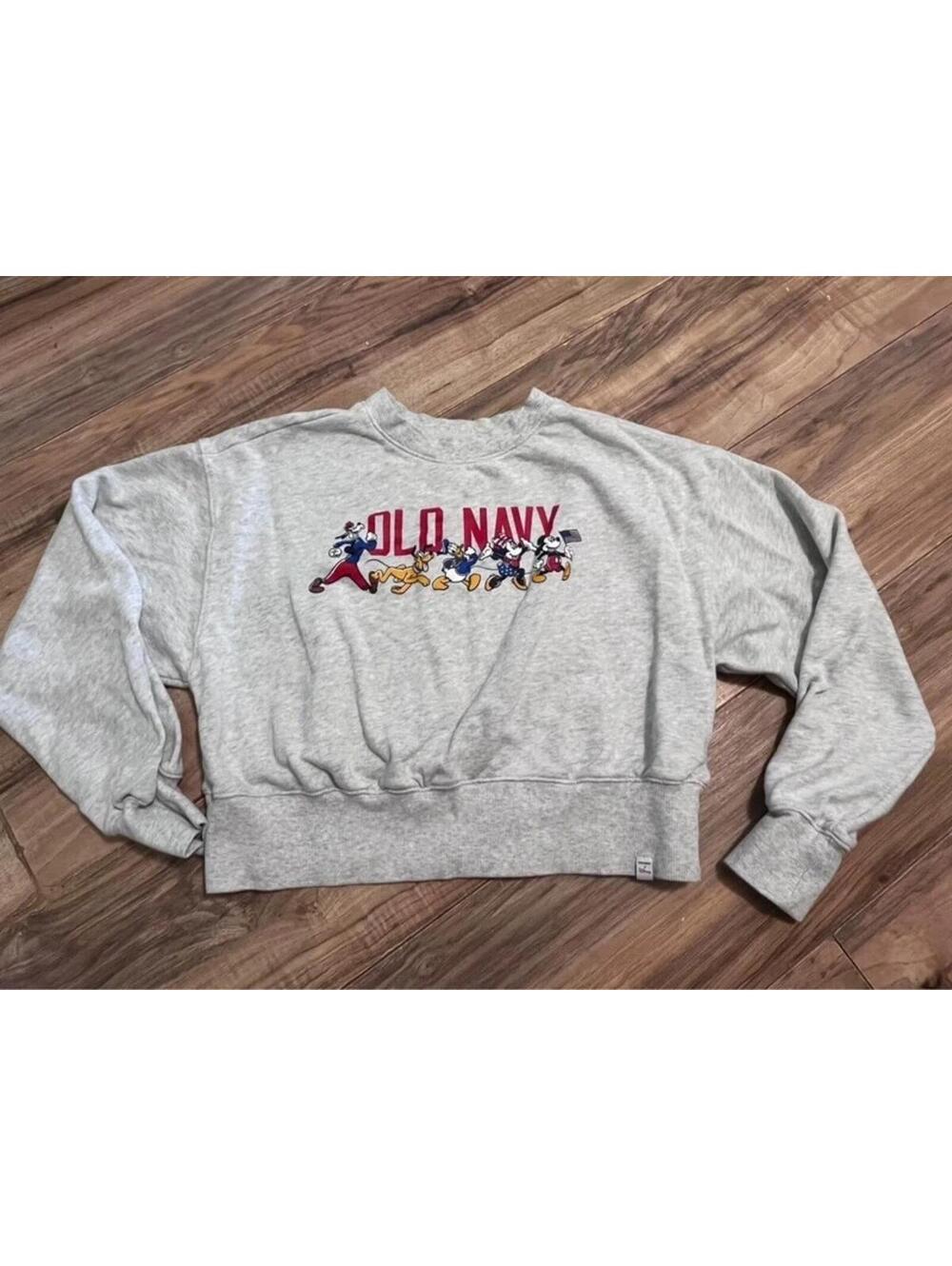 Women’s Disney Old Navy Mickey Sweater - B8